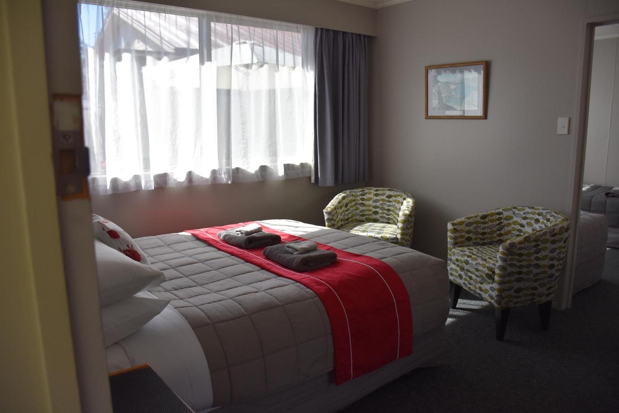 Roxburgh Motels Екстериор снимка