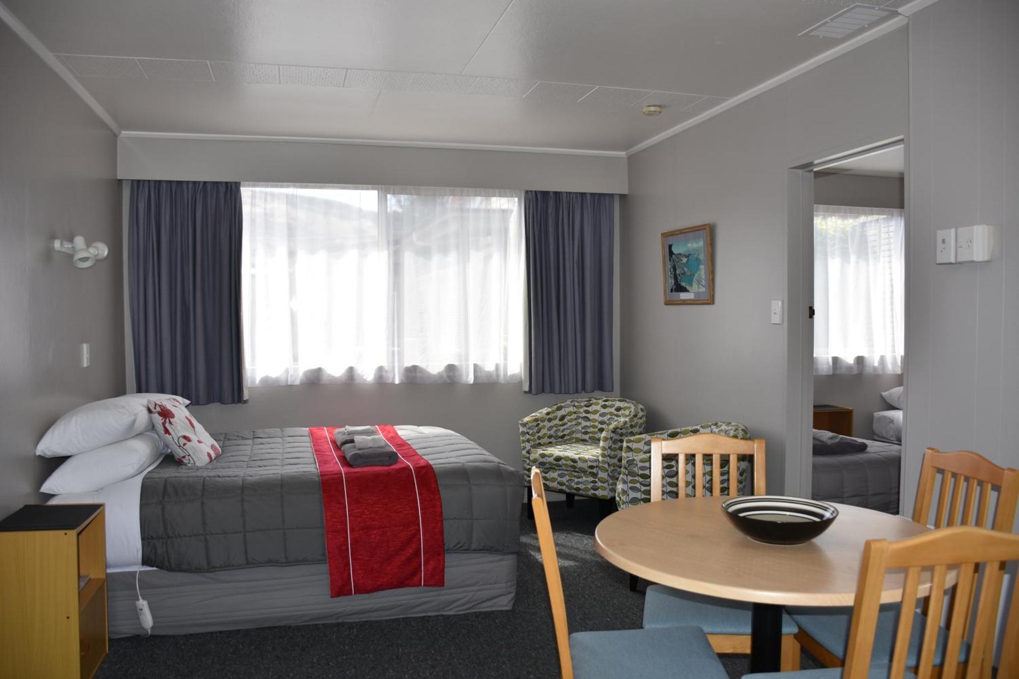 Roxburgh Motels Екстериор снимка