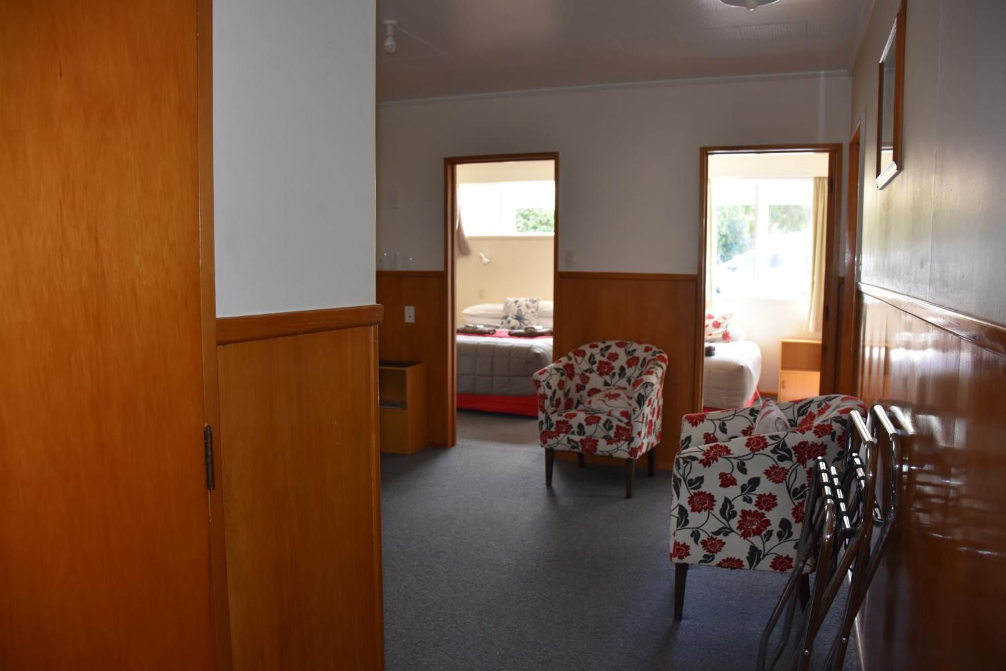 Roxburgh Motels Екстериор снимка