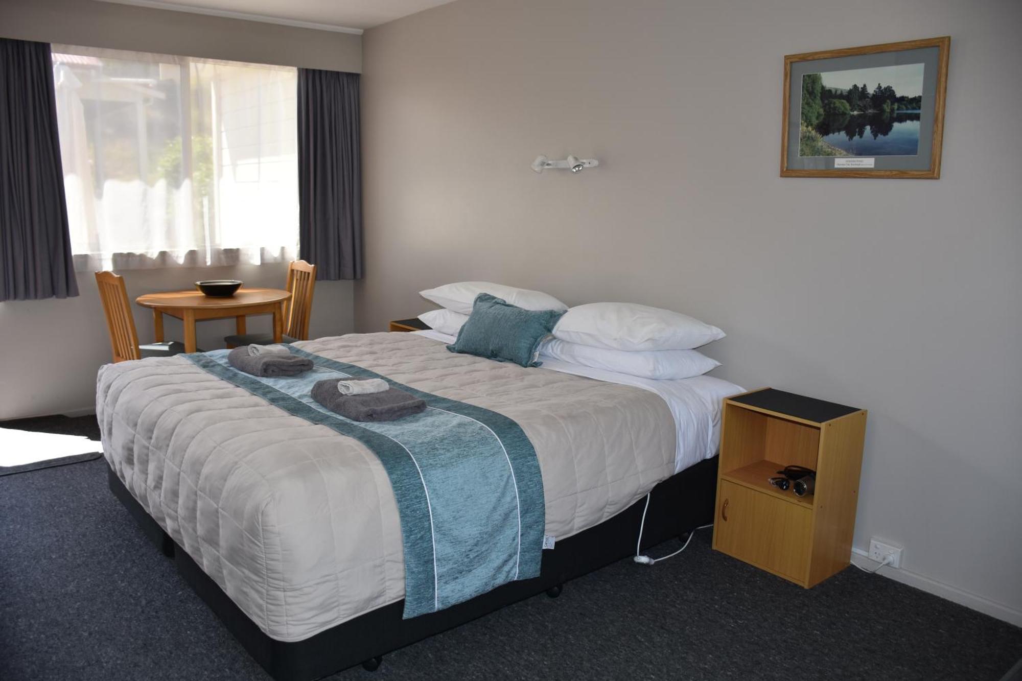 Roxburgh Motels Екстериор снимка