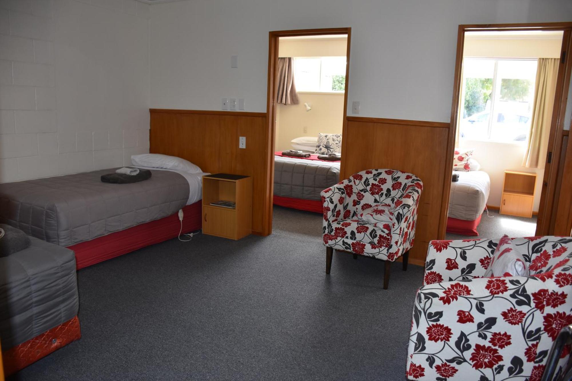 Roxburgh Motels Екстериор снимка
